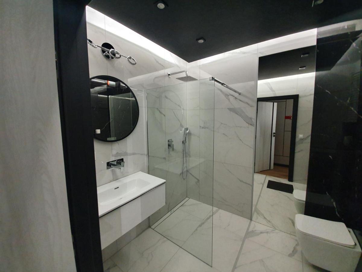 Apartament Skarbowa 1 A Silver And Gold Leszno  Kültér fotó